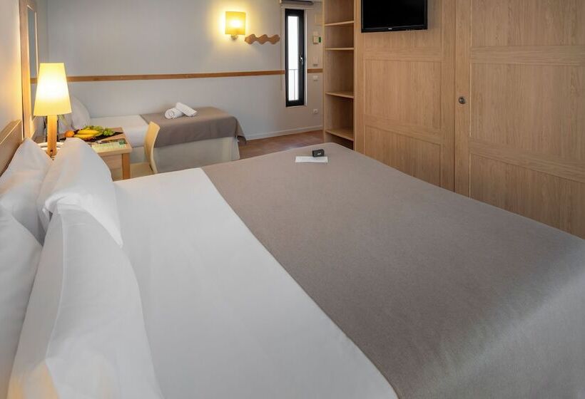 غرفة قياسية ثلاثية, Vilar Rural D Arnes By Serhs Hotels