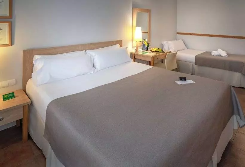 اتاق استاندارد سه نفره, Vilar Rural D Arnes By Serhs Hotels
