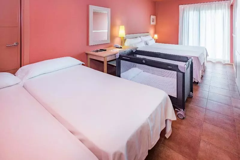 اتاق استاندارد سه نفره, Vilar Rural D Arnes By Serhs Hotels