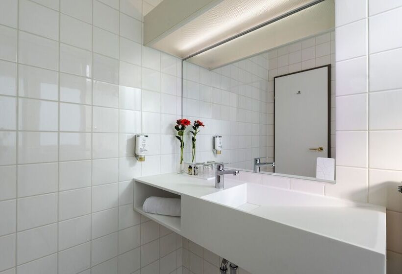 Номер Стандарт Трехместный, Wyndham Garden Donaueschingen