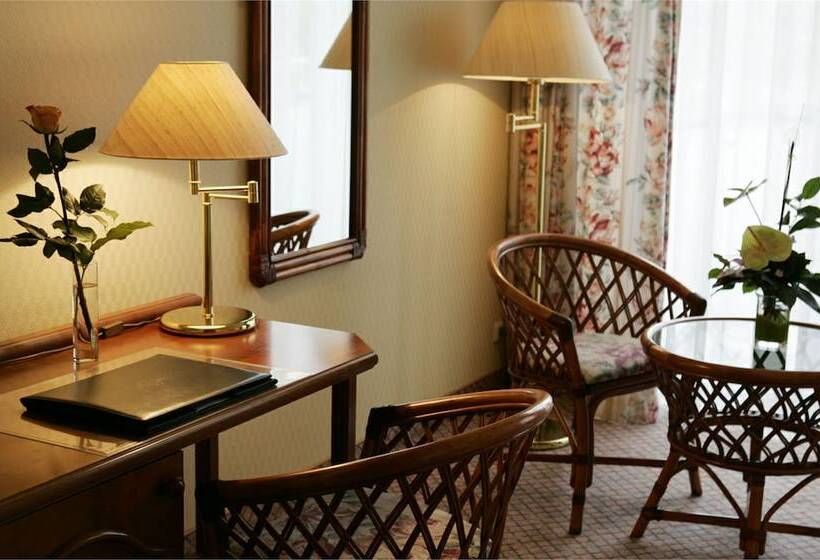 Номер Стандарт Трехместный, Wyndham Garden Donaueschingen