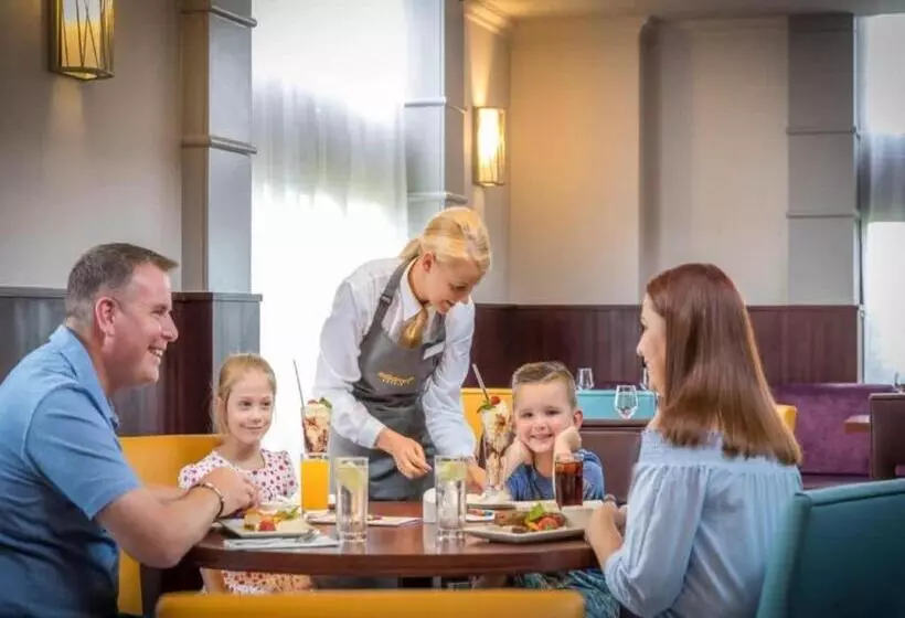 Perhehuone, Maldron Hotel Portlaoise