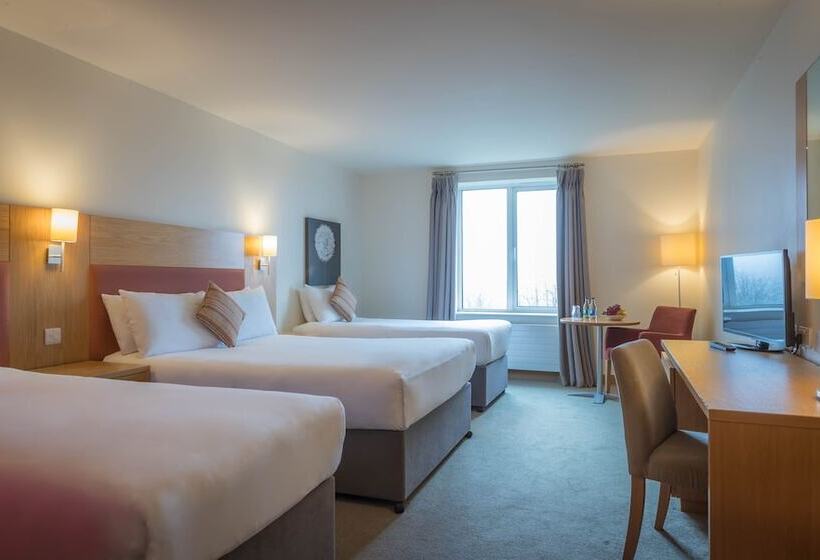 家庭间, Maldron Hotel Portlaoise
