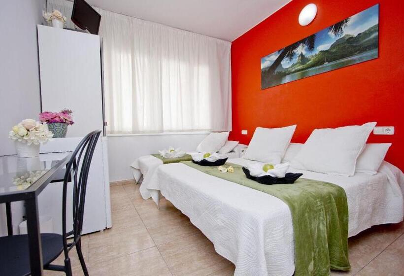 スタンダードシティビュールーム, Barcelona City North Hostal