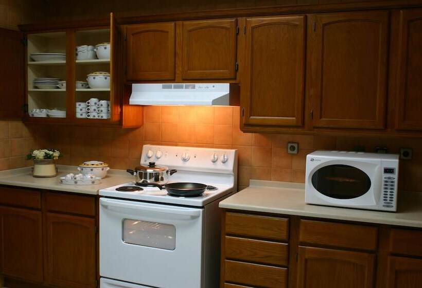 Королевский Люкс, Amjad Royal Suites Hotel Jeddah