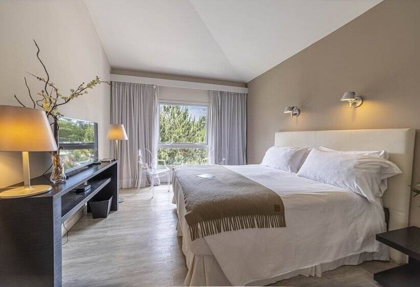 חדר דלוקס, Awa Boutique + Design