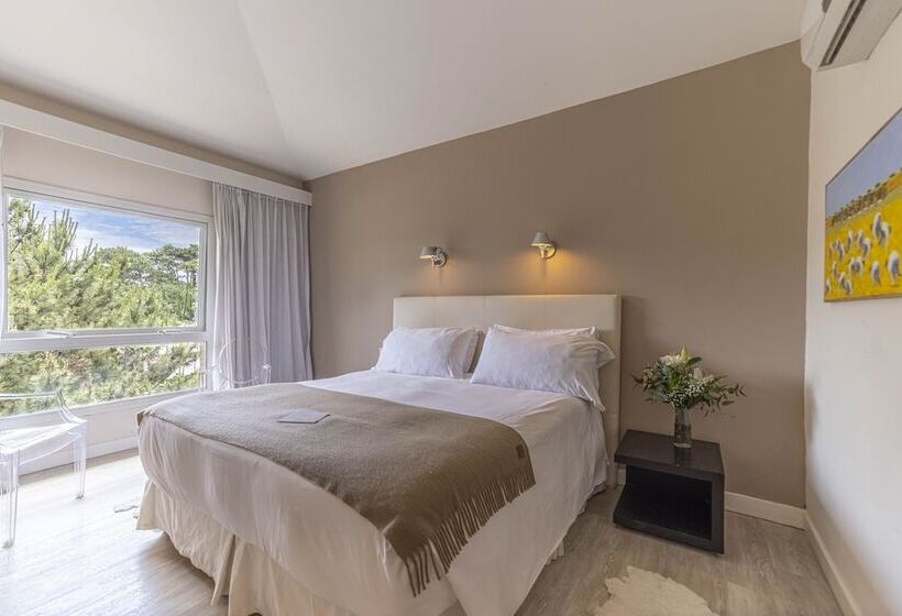 חדר דלוקס, Awa Boutique + Design