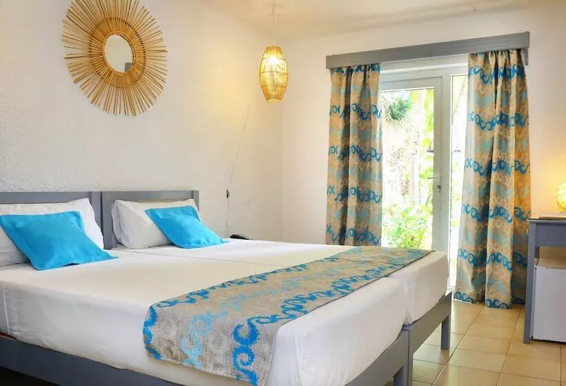 اتاق استاندارد با چشم‌انداز باغ, Cocotiers Hotel – Mauritius