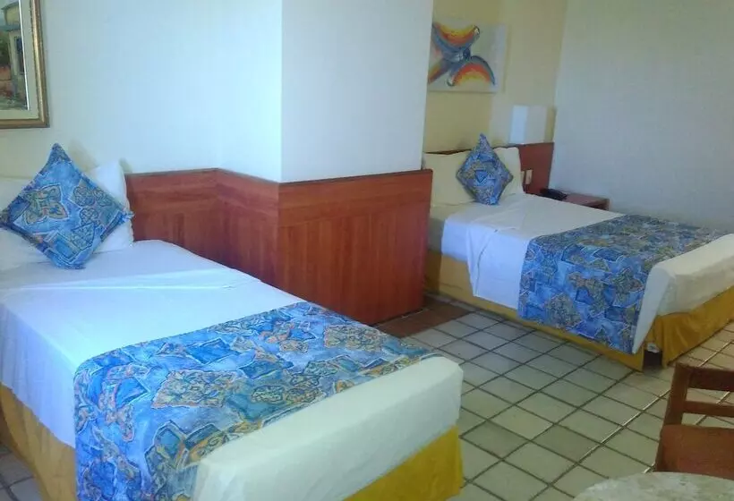 اتاق استاندارد سه نفره, Dan Inn Mar Piedade Grande Recife