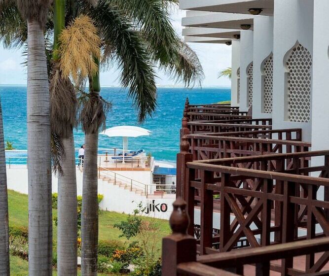 اتاق استاندارد, Golden Tulip Dar Es Salaam