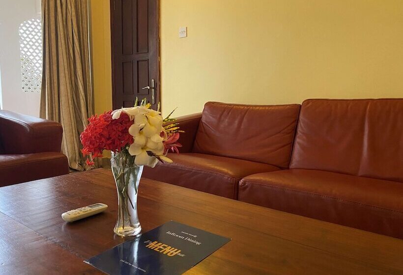 سوئیت اجرایی با چشم‌انداز دریا, Golden Tulip Dar Es Salaam