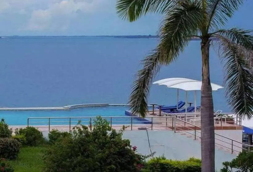 オーシャンビュースイート, Golden Tulip Dar Es Salaam