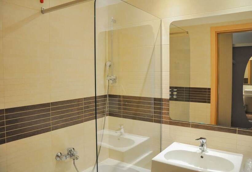 חדר קלאסי, Grand Hotel Olimpo