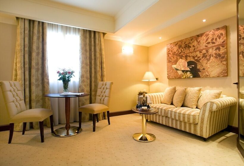 סוויטה דלוקס, Grand Hotel Olimpo