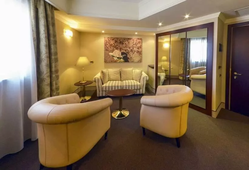 デラックススイート, Grand Hotel Olimpo