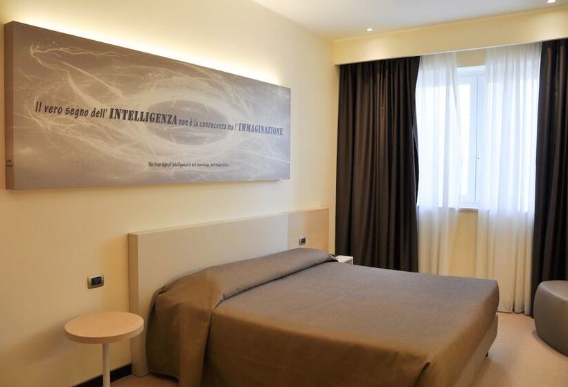 חדר קלאסי, Grand Hotel Olimpo