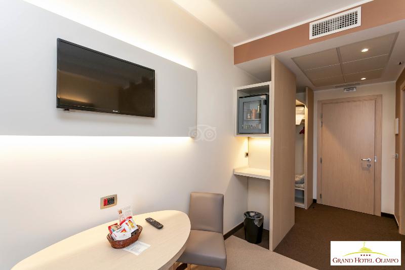 חדר קלאסי, Grand Hotel Olimpo