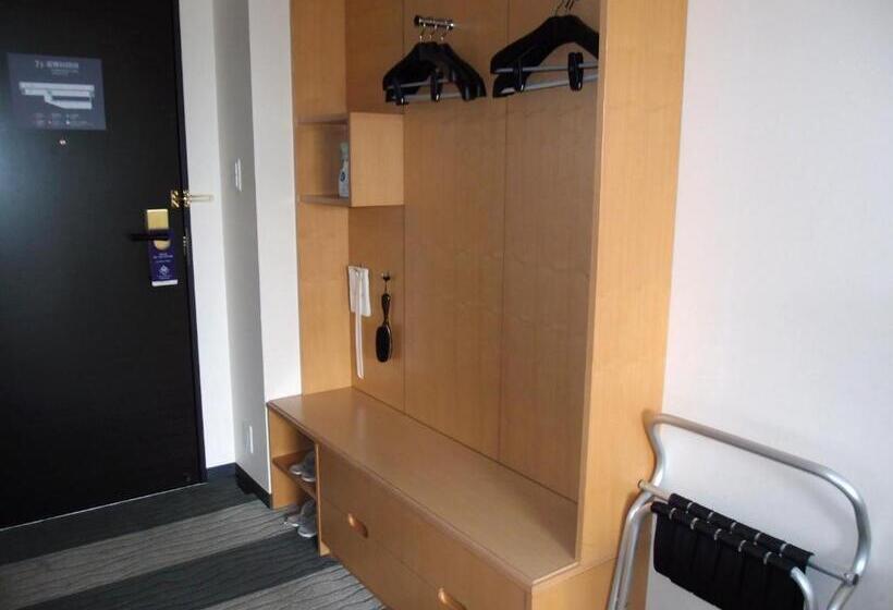 غرفة إقتصادية, Granvia Wakayama