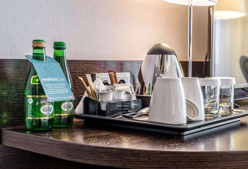 Номер Стандарт, Hilton Odawara Resort & Spa