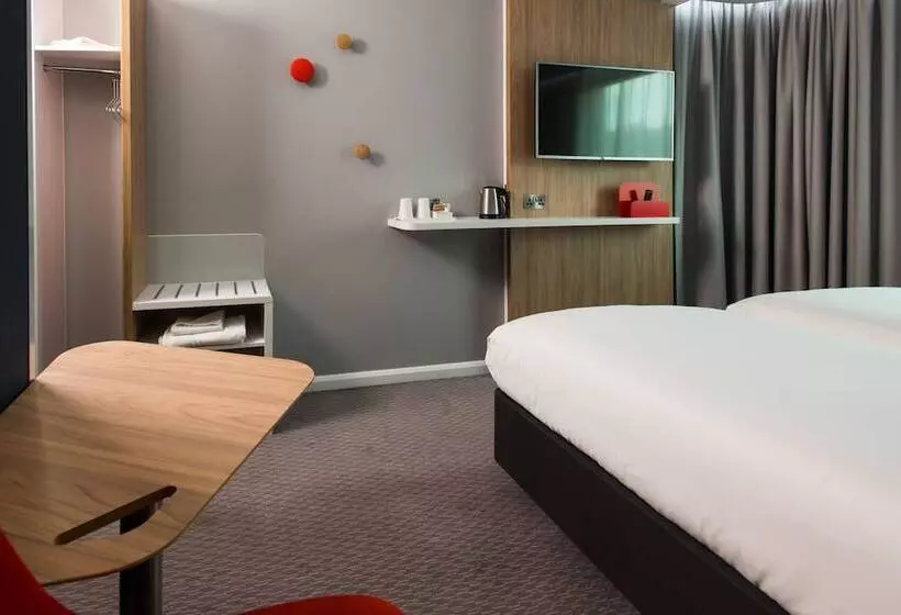 スタンダードルーム, Holiday Inn Express Leeds City Centre   Armouries, An Ihg