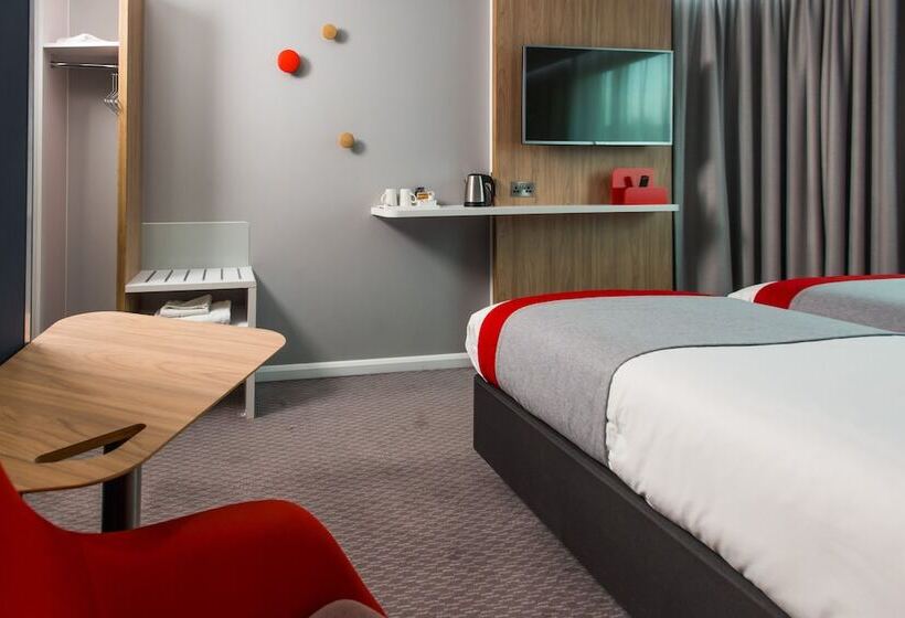 Номер Стандарт, Holiday Inn Express Leeds City Centre   Armouries, An Ihg
