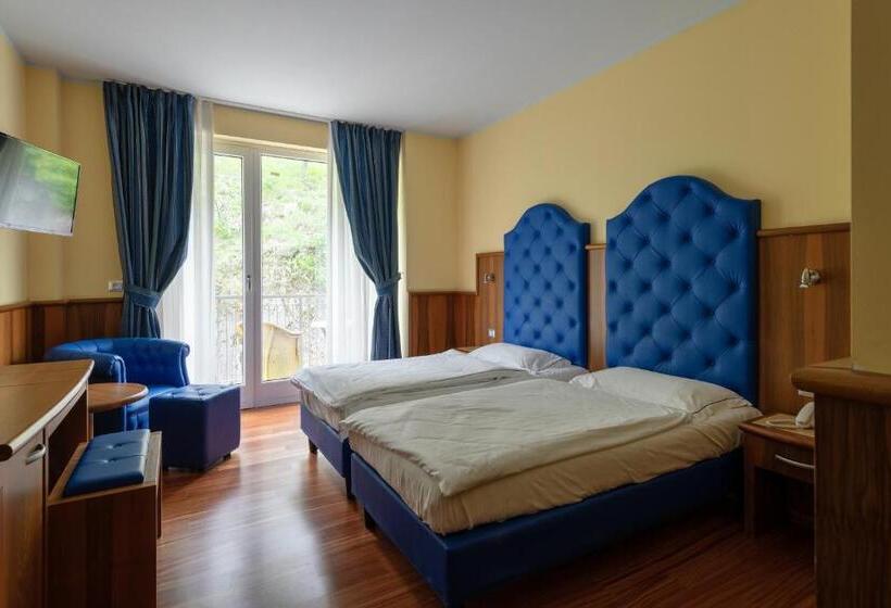 غرفة ديلوكس مطلة على الجبل, Internazionale