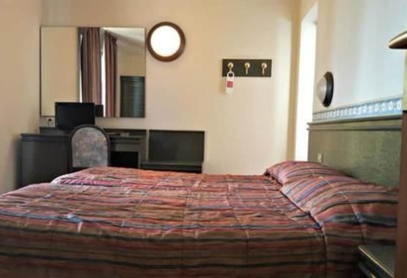 غرفة قياسية, Internazionale