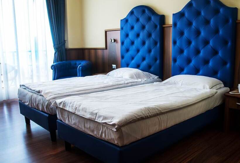 غرفة ديلوكس مطلة على الجبل, Internazionale