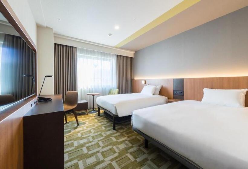 غرفة قياسية, Jr East Hotel Mets Akabane