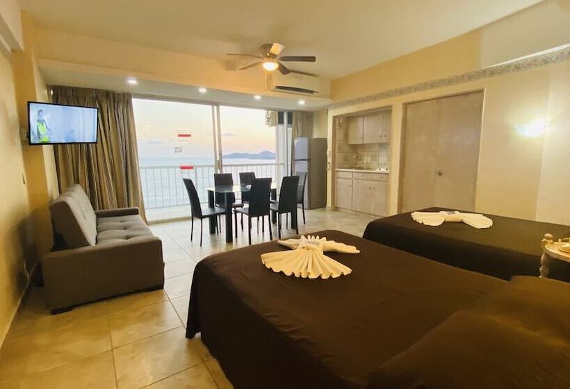 ファミリールーム, Las Torres Gemelas Acapulco