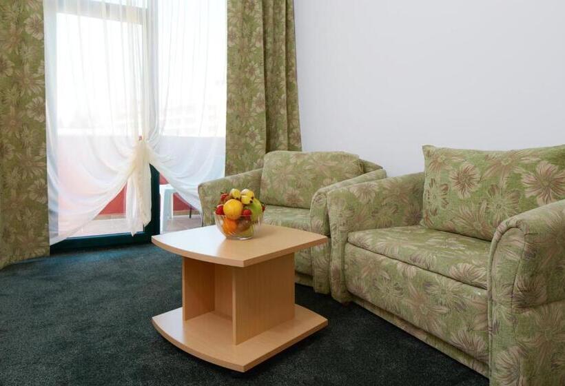 חדר משפחתי, Mena Palace Hotel   All Inclusive