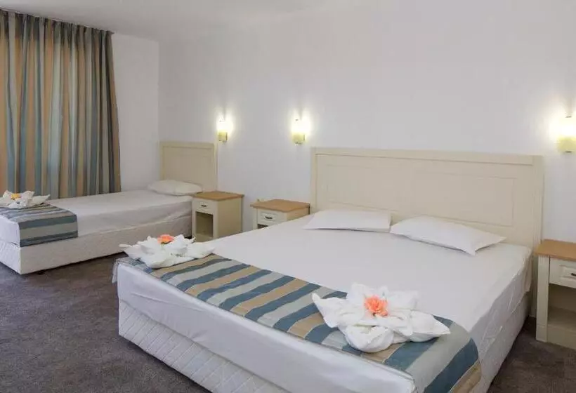デラックスファミリールーム, Mena Palace Hotel All Inclusive