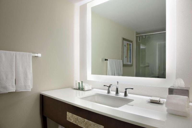 اتاق استاندارد سه نفره, Nest Hotel Kumamoto