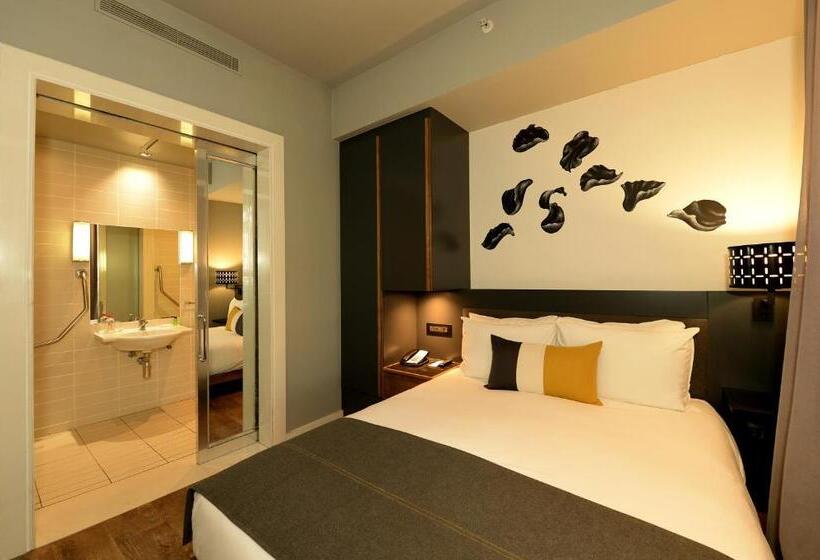 Номер Стандарт, Piazza Hotel Montecasino