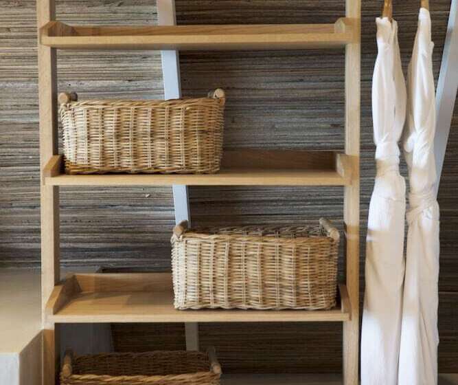 جناح جونيور مطلّ علي البحر, Preskil Island Resort