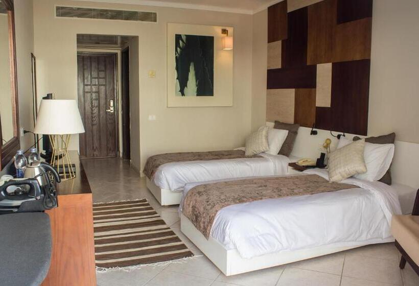 اتاق استاندارد, Sharming Inn