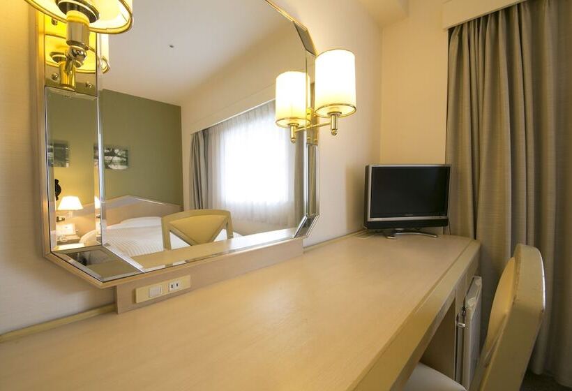 스탠다드 룸, Shin Osaka Washington Hotel Plaza