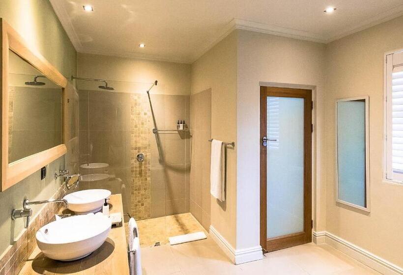 Номер Superior, Sugar