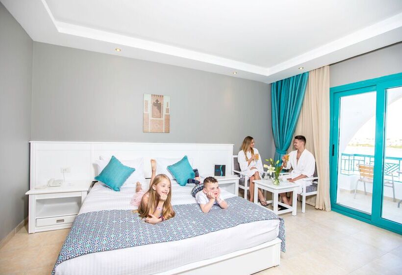 سوییت خانوادگی, Sunrise Garden Beach Resort