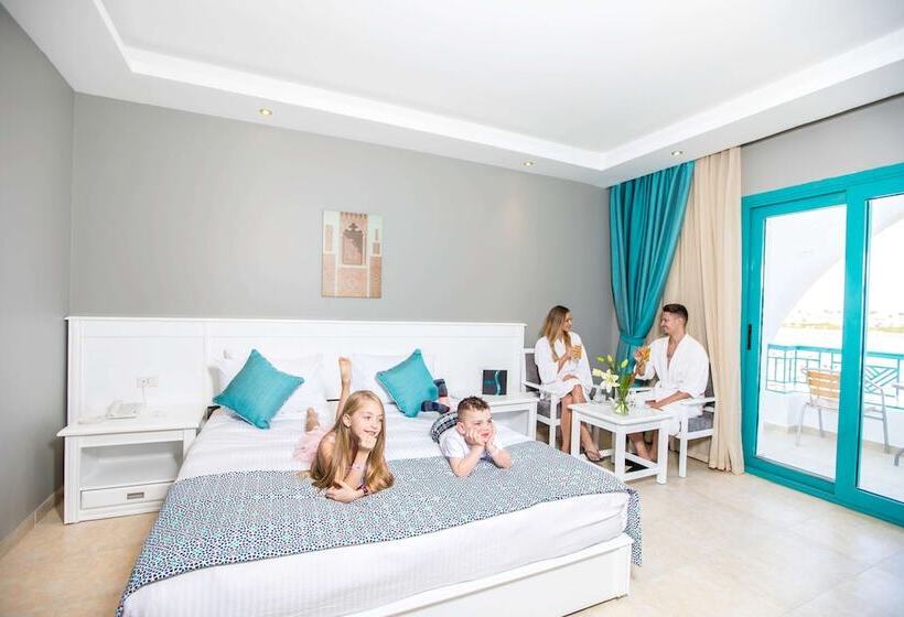 سوییت خانوادگی, Sunrise Garden Beach Resort