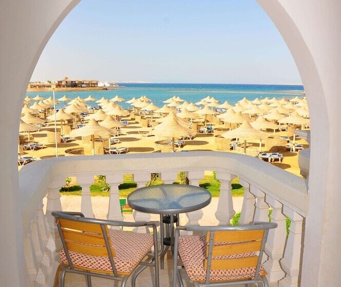 اتاق استاندارد, Sunrise Garden Beach Resort