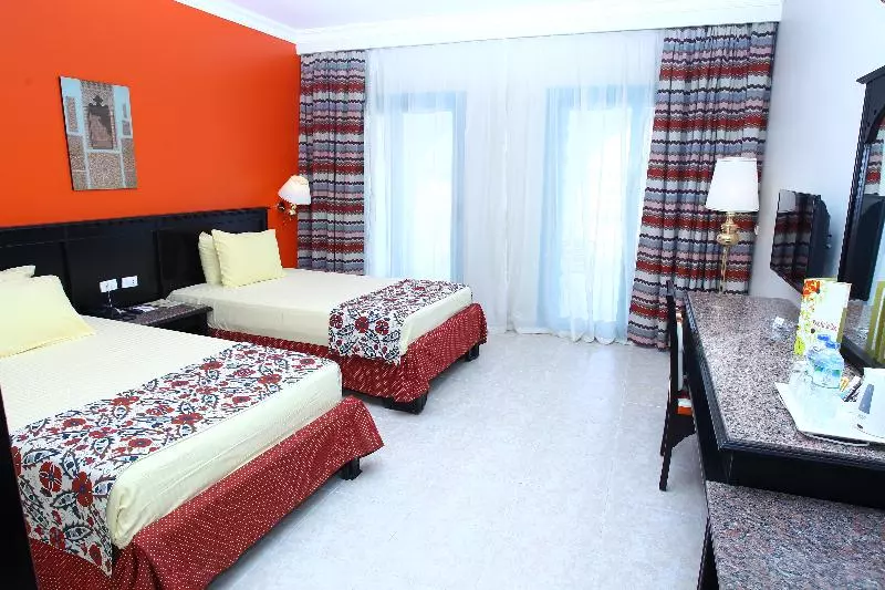 Standard-huone Sivuttainen Merinäkymä, Sunrise Garden Beach Resort