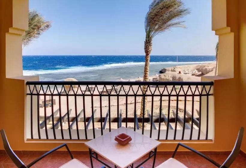 اتاق لوکس با تخت دو نفره بزرگ, Jaz Lamaya Resort