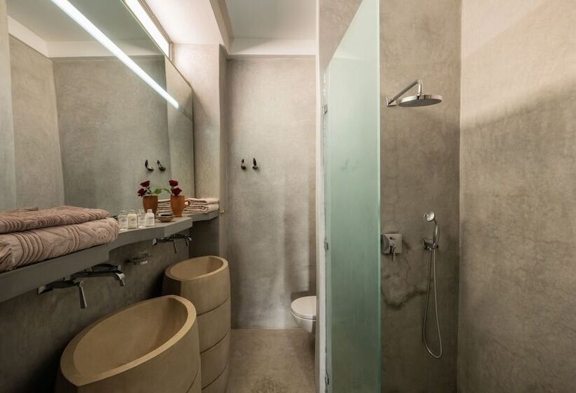 חדר קלאסי, 72 Riad