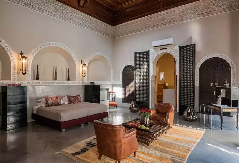 スイート, 72 Riad