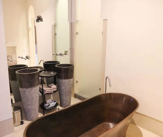 テラス付スイート, 72 Riad