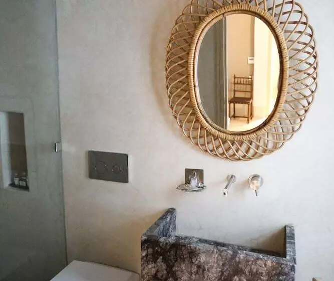 テラス付スイート, 72 Riad