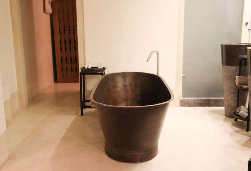 סוויטת ג'וניור עם טרסה, 72 Riad