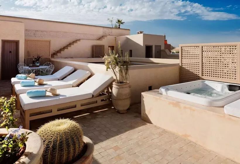 テラス付きジュニアスイート, 72 Riad