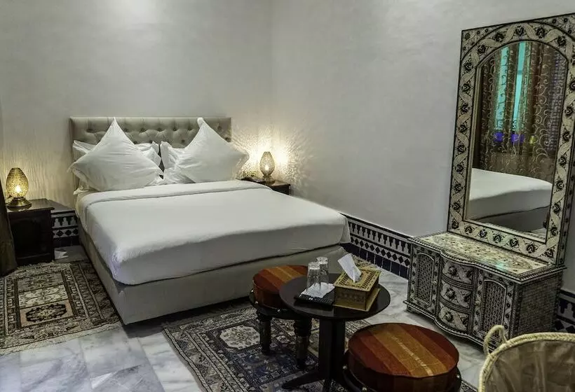 スタンダードルーム, Riad El Yacout